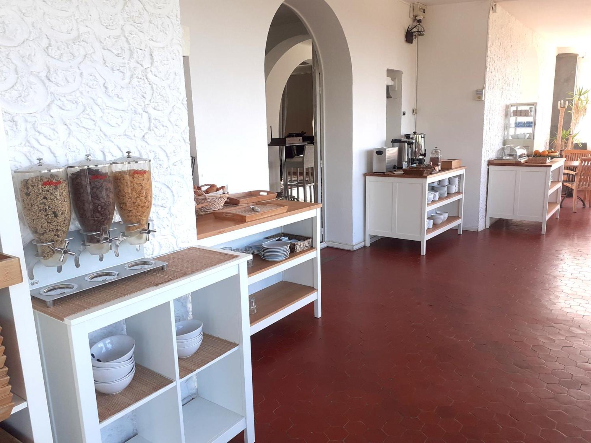 Azur Hotel Le Lavandou Eksteriør billede