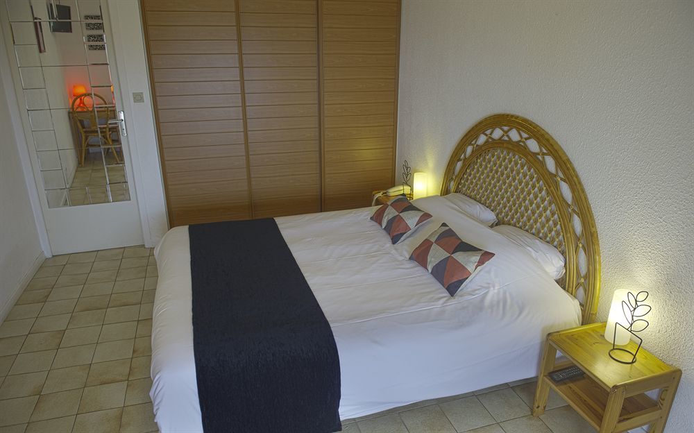Azur Hotel Le Lavandou Eksteriør billede