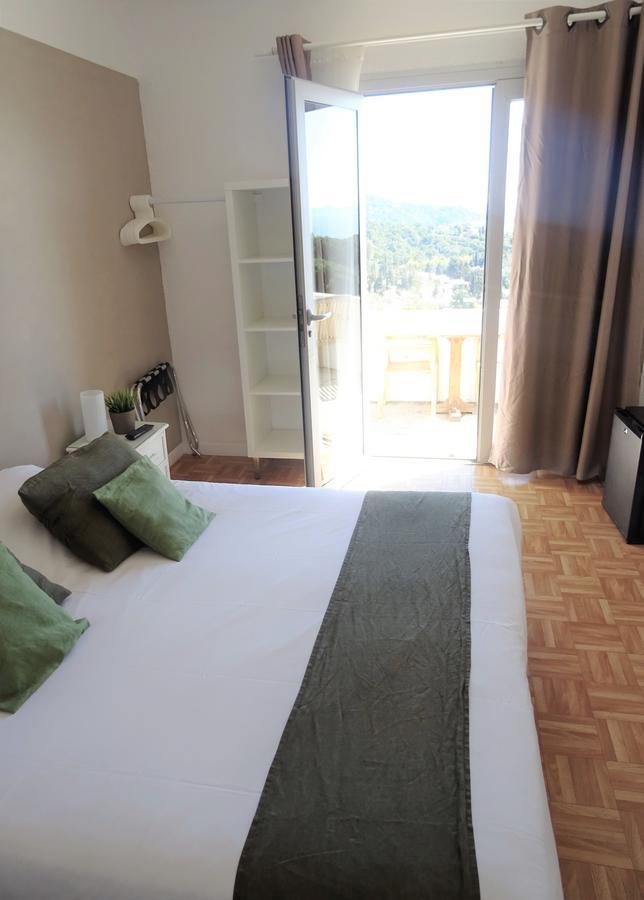Azur Hotel Le Lavandou Eksteriør billede