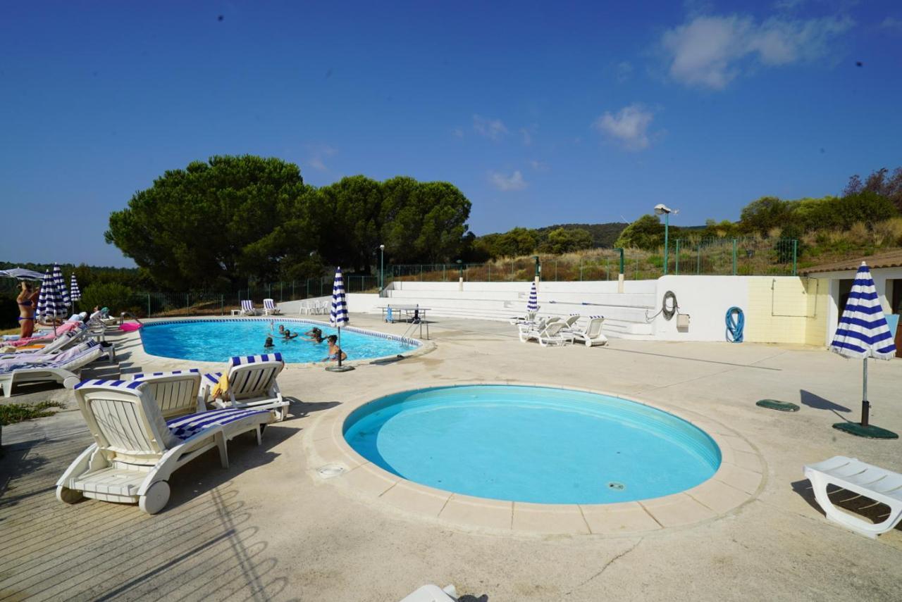 Azur Hotel Le Lavandou Eksteriør billede